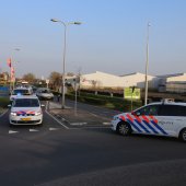Ongeval scooter met auto op rotonde Delfweg Noordwijkerhout